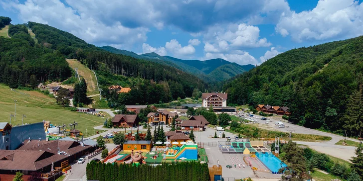 Aktívna rodinná dovolenka v nových apartmánoch Humno vo Valči s množstvom atrakcií v novom, úžasnom detskom parku YETI LAND