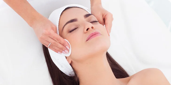 Čistenie pleti alebo peeling BioRePeel C13 s biorevitalizáciou