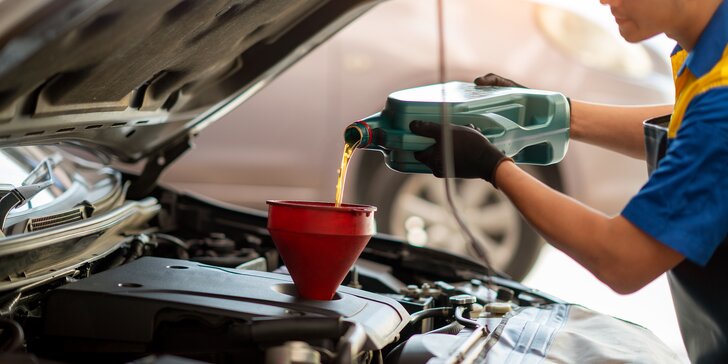 Výmena oleja a filtrov v aute: olejového, kabínového aj vzduchového
