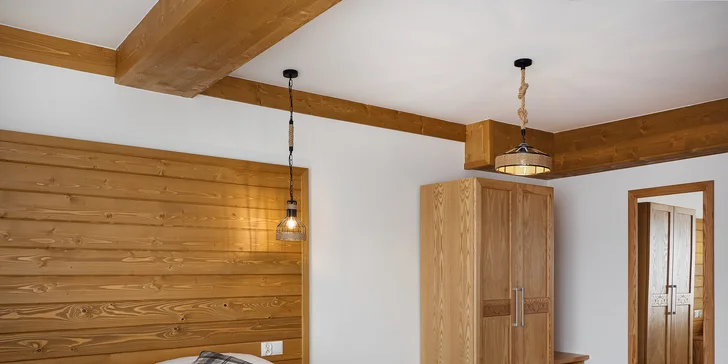 Lesné apartmány v čarovnom horskom prostredí kúsok od aquaparku Terma Bania: wellness, zľavy a raňajky v cene