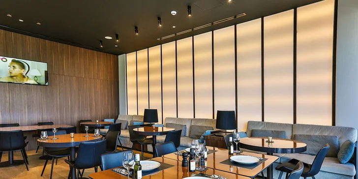 Dovolenka v Čiernej Hore: moderný hotel 500 m od pláže, raňajky
