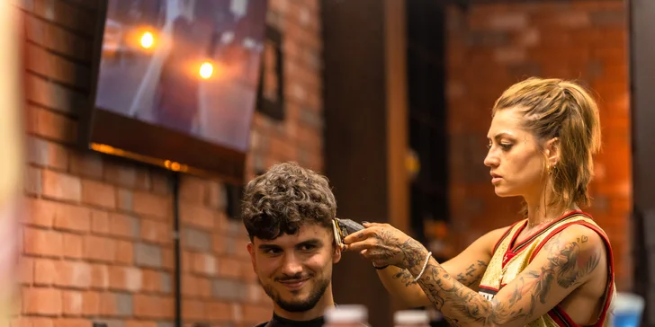 Kompletné barberské služby z Morávek Barbershop: Pánsky a detský strih, aj strih s úpravou brady