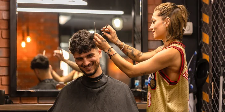 Kompletné barberské služby z Morávek Barbershop: Pánsky a detský strih, aj strih s úpravou brady