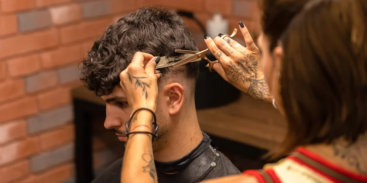 Kompletné barberské služby z Morávek Barbershop: Pánsky a detský strih, aj strih s úpravou brady