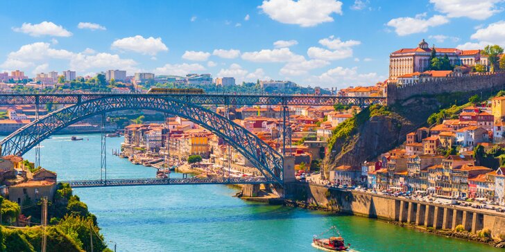 Spoznajte očarujúce Porto a Lisabon: 5 dňový letecký zájazd s ubytovaním i raňajkami