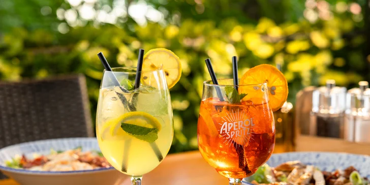 Leto v LeTorri: Ľahký Caesar šalát a svieži Aperol alebo Limoncello spritz