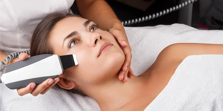Kozmetické služby: Lash lift mihalníc, laminácia obočia, úprava a farbenie obočia hennou, ultrazvukové čistenie alebo kompletné ošetrenie pleti