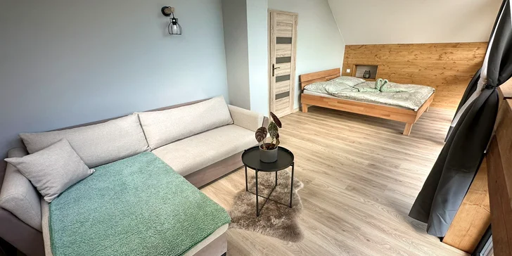 Luxusná chata na samote pri Banskej Štiavnici: terasa s vírivkou, saunou i kaďou aj areál plný aktivít