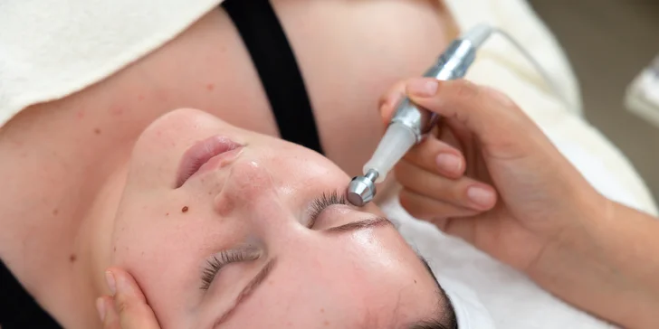Kozmetické ošetrenia: Hĺbkové čistenie, retinolová aj anti-age kúra