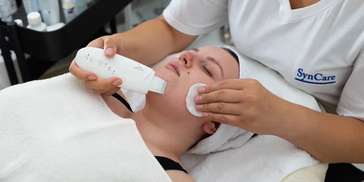 Kozmetické ošetrenia: Hĺbkové čistenie, retinolová aj anti-age kúra