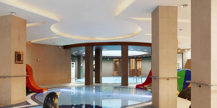 Dovolenka pri Balte: hotel v blízkosti mora, polpenzia, neobmedzený vstup do bazénov a sáun, animačné programy