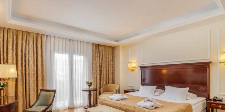 Luxusný hotel v slnečnej Dalmácii s polpenziou a neobmedzeným wellness
