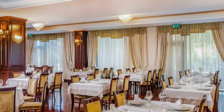Luxusný hotel v slnečnej Dalmácii s polpenziou a neobmedzeným wellness
