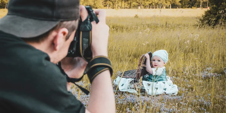 Profesionálne fotenie v exteriéri: 10 alebo 20 upravených fotografií