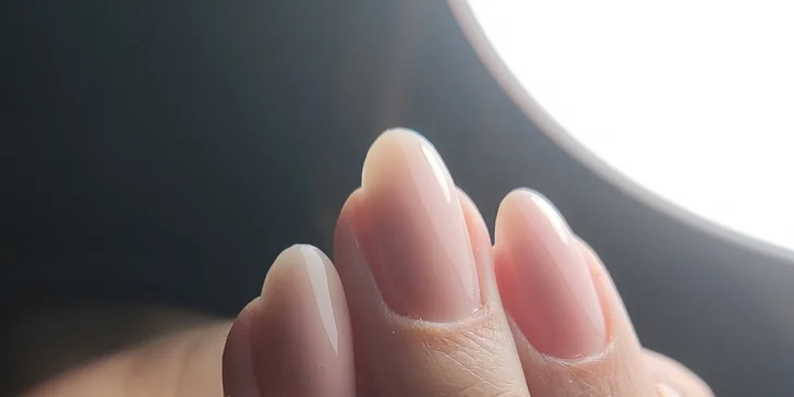9-dňový kurz pre budúcu nechtárku: Manikúra, nechtový dizajn aj art