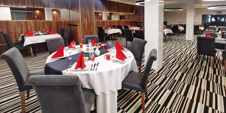 Hotel obklopený horami a lesmi: dovolenka s polpenziou, neobmedzeným wellness aj spa