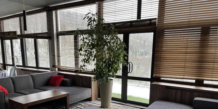 Hotel obklopený horami a lesmi: dovolenka s polpenziou, neobmedzeným wellness aj spa