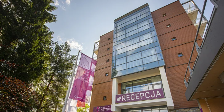 Pobyt v nádhernom prostredí Krynice-Zdrój: raňajky či polpenzia a wellness