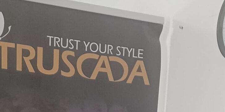 Strih, regenerácia, balayage, ombré, brazílsky keratín, predĺženie vlasov kanekalonom alebo 3v1 pre kompletnú krásu
