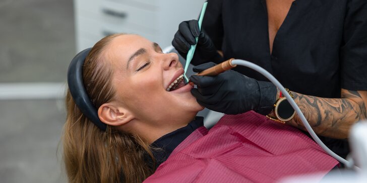 Doktor Úsmev: Dentálna hygiena s Air flow alebo bielenie zubov