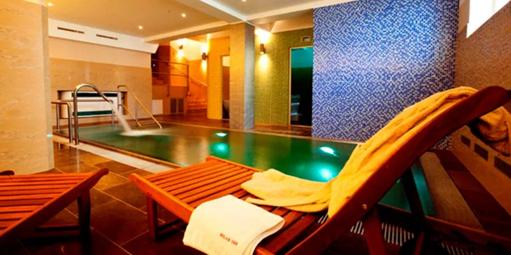 Relax pre dvoch v Prahe s bohatými raňajkami a privátnym bazénom