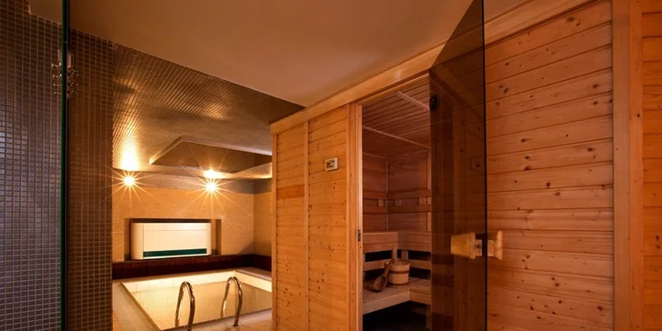 Relax pre dvoch v Prahe s bohatými raňajkami a privátnym bazénom