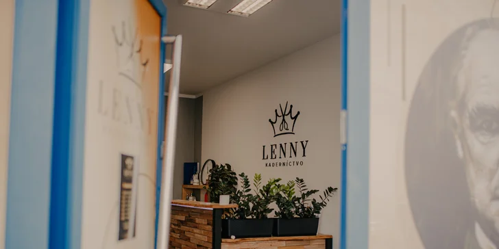 Dievčenský strih alebo natočenie vláskov či otvorený voucher v kaderníctve Lenny