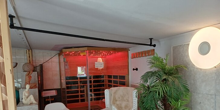 Wellness pedikúra alebo masáž podľa vášho výberu aj s infrasaunou