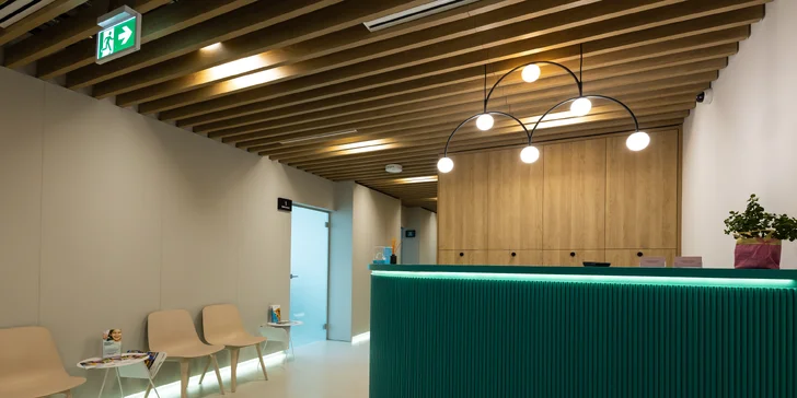 Zľava na neviditeľný zubný strojček Spark Full s darčekom