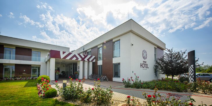 Praktický 4* hotel v Maďarsku v blízkosti diaľnice M3: strava, wellness, skvelé služby aj výhodné nákupy v M3 Outlet