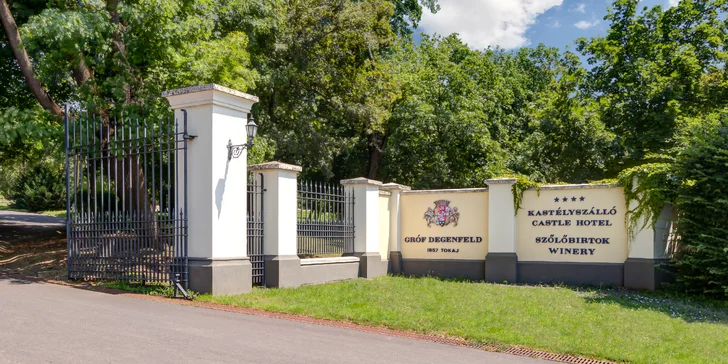 Luxusný oddych v historickom kaštieli uprostred viníc Tokaja: Polpenzia nabitá miestnymi dobrotami aj welcome drink