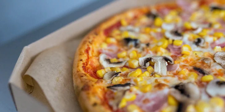 2, 3 alebo 4 pizze pečené na dreve s donáškou v rámci Košíc