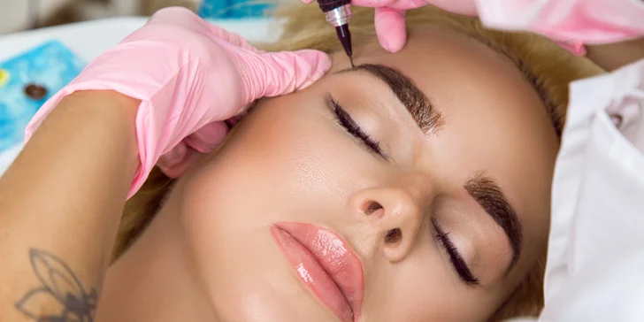 Satin Lips alebo púdrové obočie: Tetovanie obočia a pier
