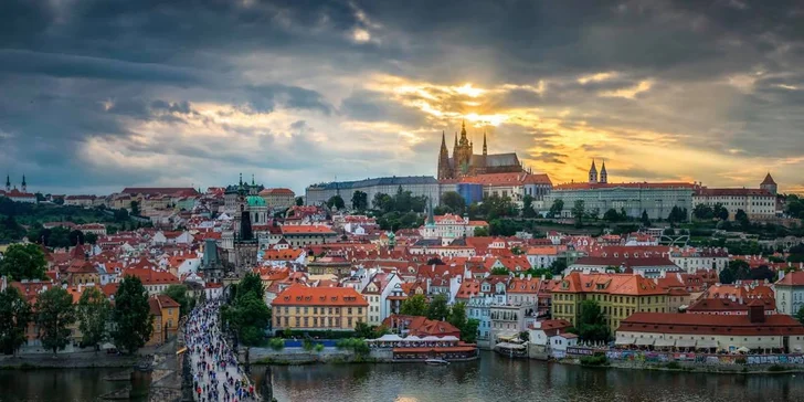 Pohodová dovolenka v Prahe: ubytovanie s raňajkami pre 2 až 4 osoby
