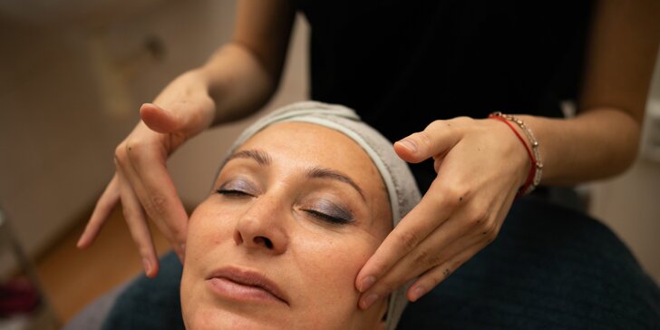 Ošetrenia pleti: Čistenie, kolagénové nite, lifting či Fit face masáž tváre