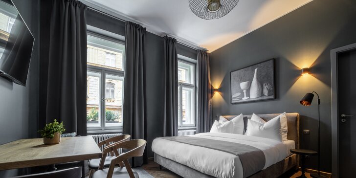 Pobyt v novom dizajnovom hoteli v Karlíne: raňajky do postele aj privátne wellness