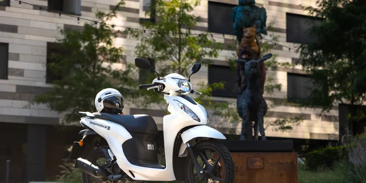 Prenájom skútra Honda Vision 110 na 48 hodín alebo 7 dní