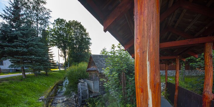 Rodinný domček na úpätí Vysokých Tatier s kapacitou 8 osôb: krásny výhľad na hory, tri samostatné izby s kúpelňami, plné vybavenie