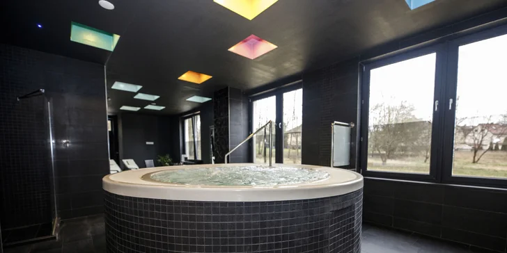 Pobyt pri Karlových Varoch: raňajky alebo polpenzia i privátny wellness či procedúry