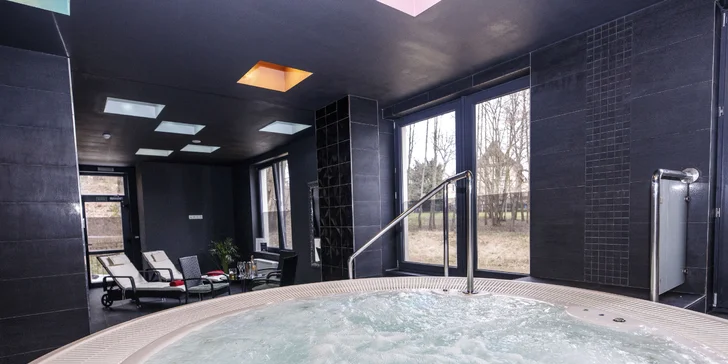 Pobyt pri Karlových Varoch: raňajky alebo polpenzia i privátny wellness či procedúry