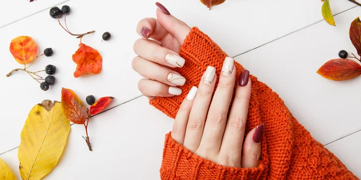 Manikúra s gél lakom či darčekový poukaz v Nail House