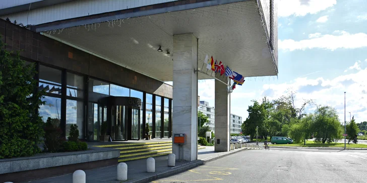 Za krásami stovežatej Prahy: 4* hotel len 10 minút od historického centra, raňajky
