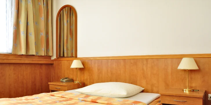 Za krásami stovežatej Prahy: 4* hotel len 10 minút od historického centra, raňajky