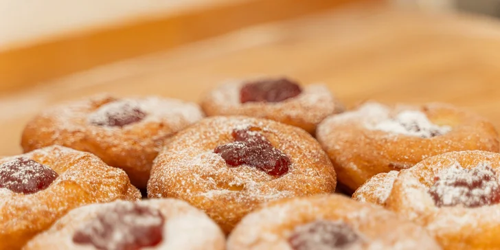 Zdenkina Kuchňa: Čerstvé domáce pagáče, záviny, šišky či nutelové guličky