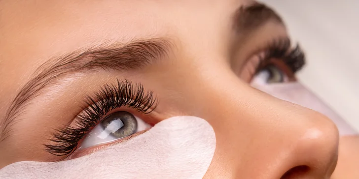 Individuálny kurz s certifikátom pre začiatočníkov: Lash lifting & lash botox