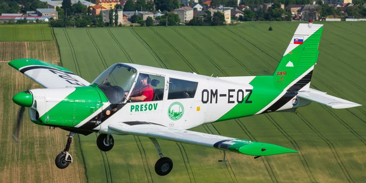 Zážitkové lety lietadlom Zlín Z-43 až pre 3 osoby - aj s možnosťou pilotovania!