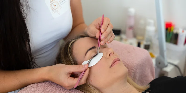 Lash Lift & Botox, laminácia obočia alebo 1-5D mihalnice v Beauty Palace