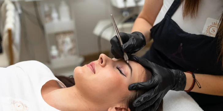 Lash Lift & Botox, laminácia obočia alebo 1-5D mihalnice v Beauty Palace