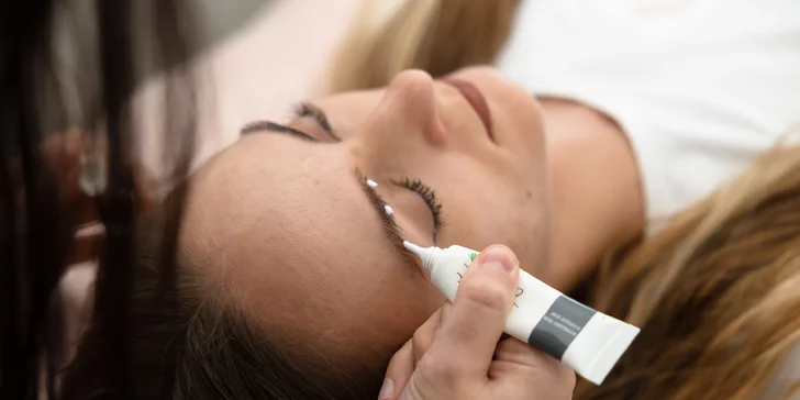 Lash Lift & Botox, laminácia obočia alebo 1-5D mihalnice v Beauty Palace