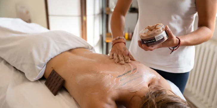 Masáže v Beauty Palace: Masáž tváre, chrbta, šije aj celého tela